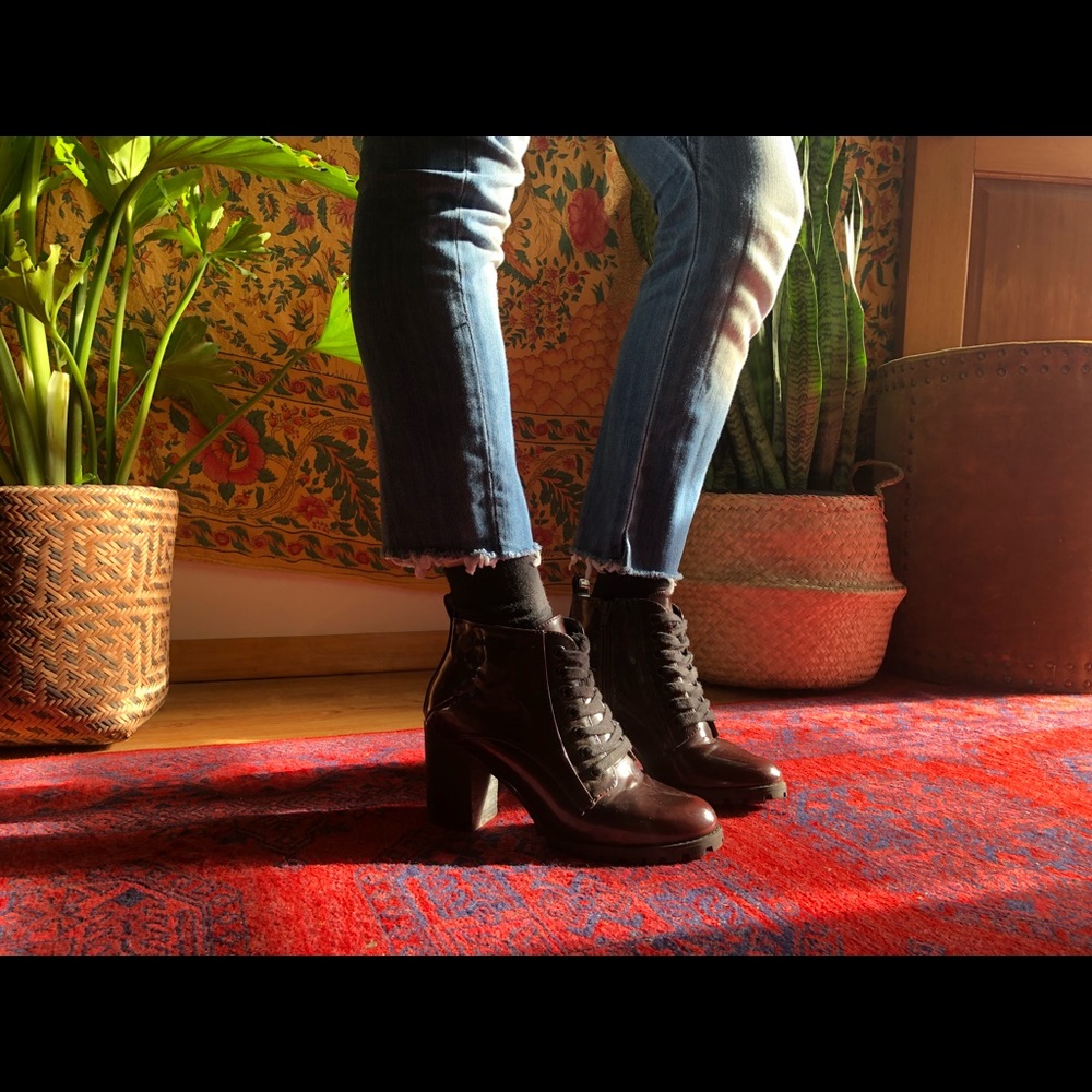 Maroon booties - Picture 3 of 5
